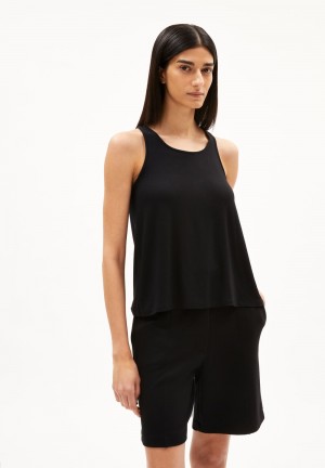 ARMEDANGELS ARELINAA Top Regular Fit made of LENZING™ ECOVERO™ Viscose Mix Schwarz | RZPG-90413