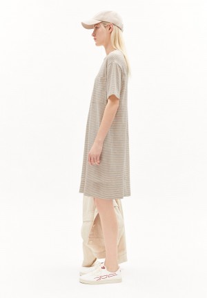 ARMEDANGELS CHAARA LOVELY STRIPES Jersey Dress Relaxed Fit made of Organic Cotton Sand Stone-oatmilk | PGYR-97028