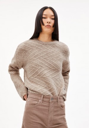 ARMEDANGELS DAAGNY DIAGONAL Sweater Loose Fit made of Alpaca Wool Mix Cinnamon Dust Melange | QZCU-16347