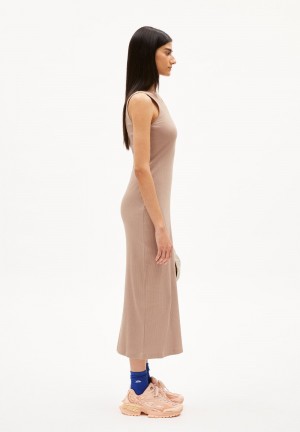 ARMEDANGELS ESILAA Rib-Jersey Dress Slim Fit made of Organic Cotton Mix Cinnamon Dust | TSDB-42359