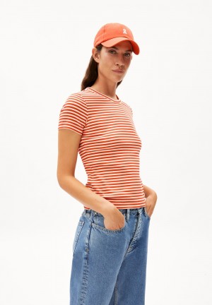 ARMEDANGELS KARDAA STRIPES Rib-T-Shirt Regular Fit made of Organic Cotton Mix Poppy Red-oatmilk | VERW-91085