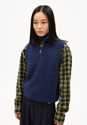 ARMEDANGELS OLAIAAS CABLE Knit Top Relaxed Fit made of Organic Wool Mix Tiefesblau | XUNQ-94081