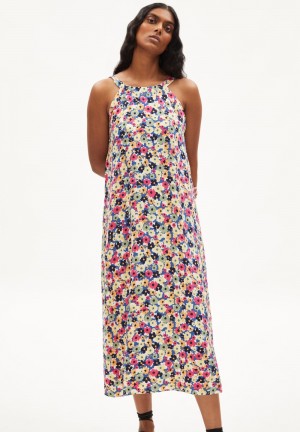 ARMEDANGELS THORAA PAINTED BLOOM Woven Dress Regular Fit made of LENZING™ ECOVERO™ Viscose Blueniverse | YLEM-17892