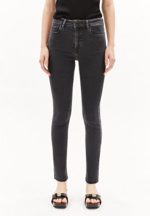 ARMEDANGELS TILLAA X RÅ HEM Skinny Leg Mid Waist made of Organic Cotton Mix Hellschwarz | GCFR-68902