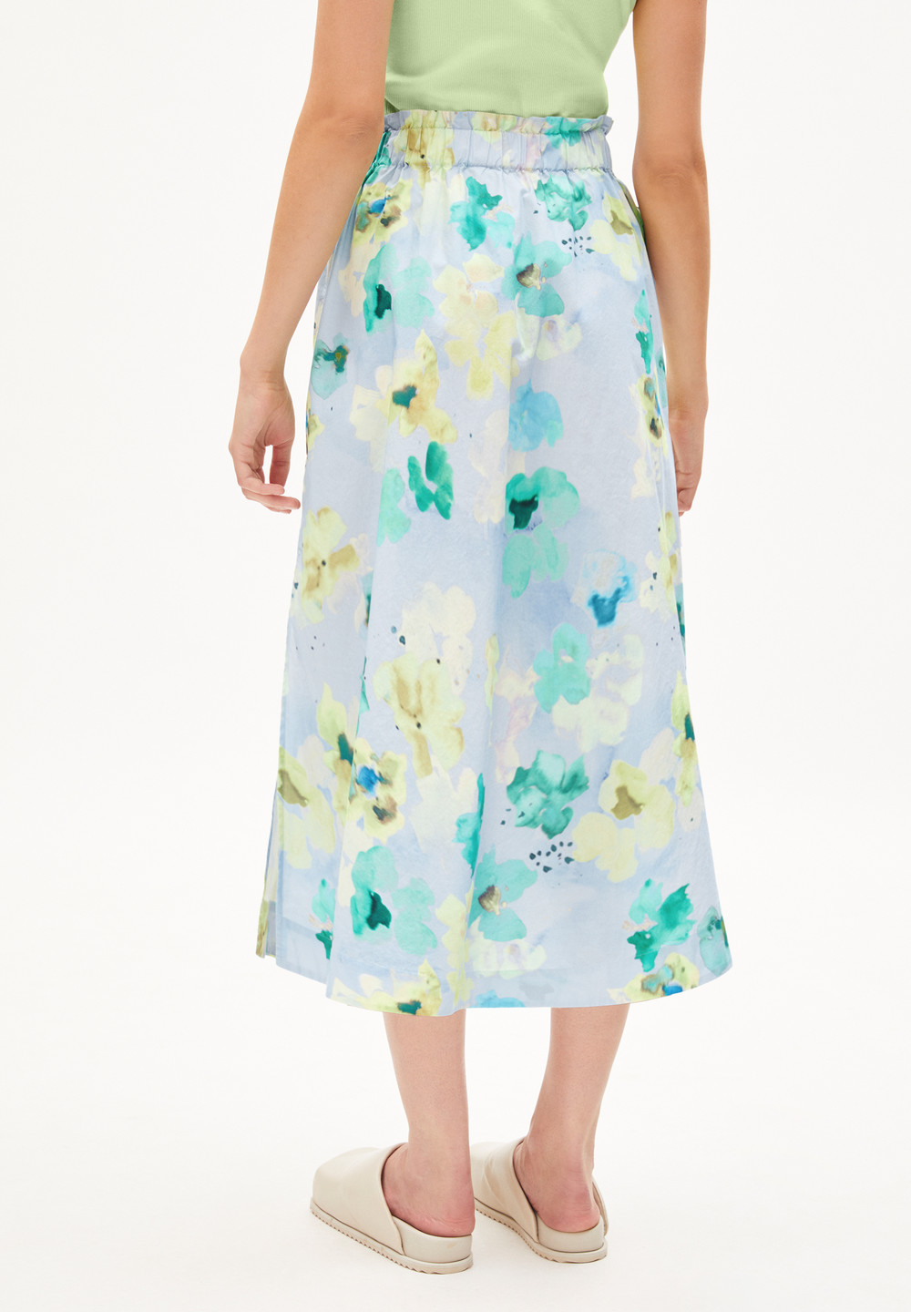 ARMEDANGELS AAIMEMI AQUA FLORAL Woven Skirt Regular Fit made of Organic Cotton Morning Sky | WHAI-17923