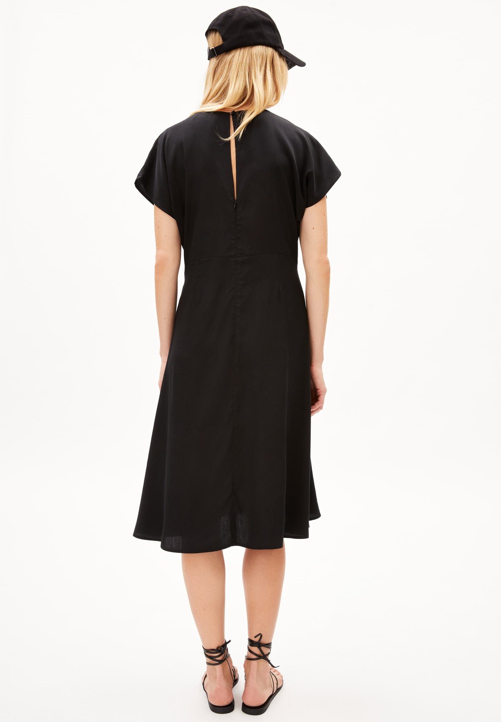 ARMEDANGELS AALBINE Woven Dress Regular Fit made of TENCEL™ Lyocell Mix Schwarz | YLQM-19267