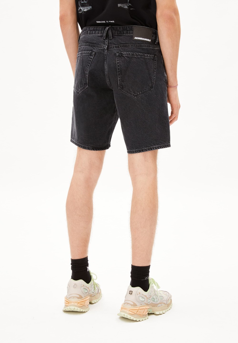 ARMEDANGELS AARVO Denim Shorts made of recycled Cotton Schwarz | ZPAR-14678