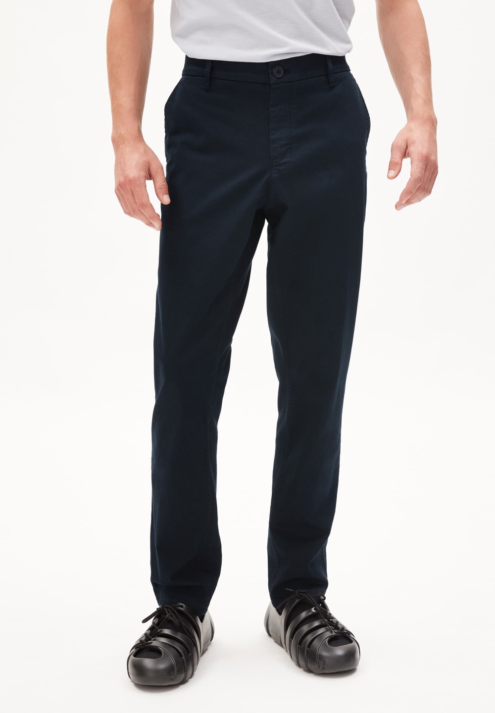 ARMEDANGELS AATHAN Chino Pants made of Organic Cotton Mix Night Sky | SNLT-21457