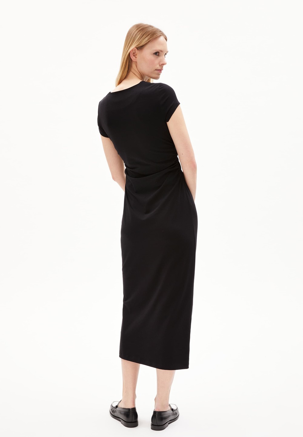 ARMEDANGELS ADAAJA Jersey Dress Slim Fit made of LENZING™ ECOVERO™ Viscose Mix Schwarz | GFQY-30718