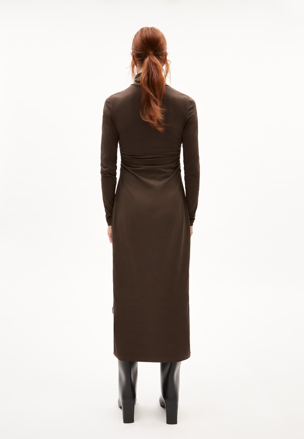 ARMEDANGELS ADAAJA LONGSLEEVE Jersey Dress Slim Fit made of Organic Cotton Mix Kaffee | DKUV-18023