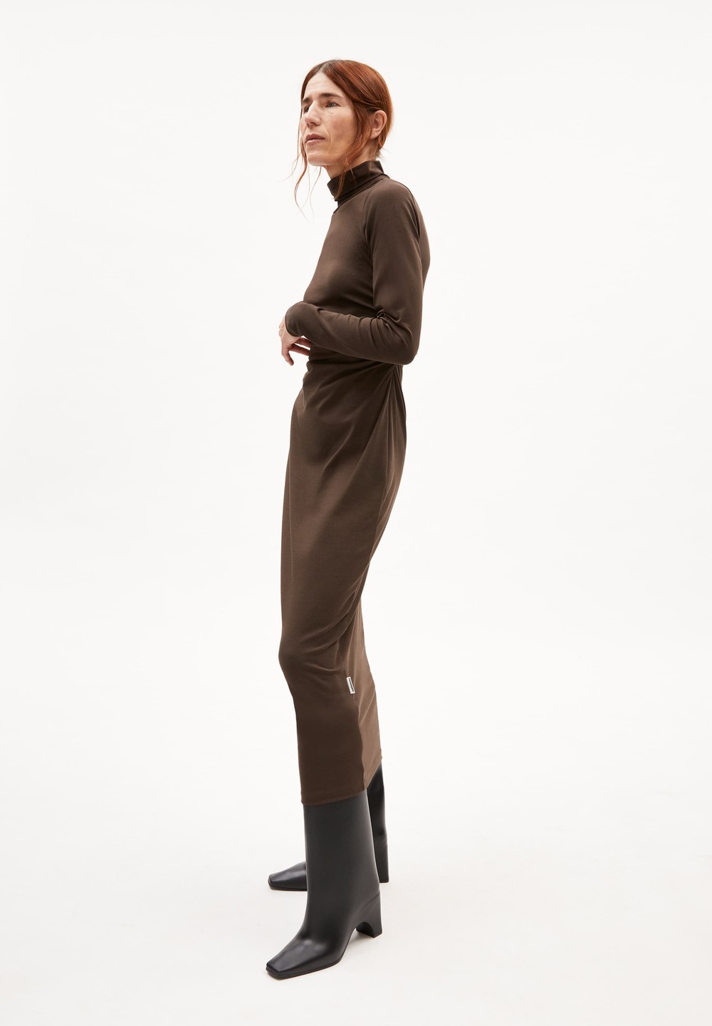 ARMEDANGELS ADAAJA LONGSLEEVE Jersey Dress Slim Fit made of Organic Cotton Mix Kaffee | DKUV-18023