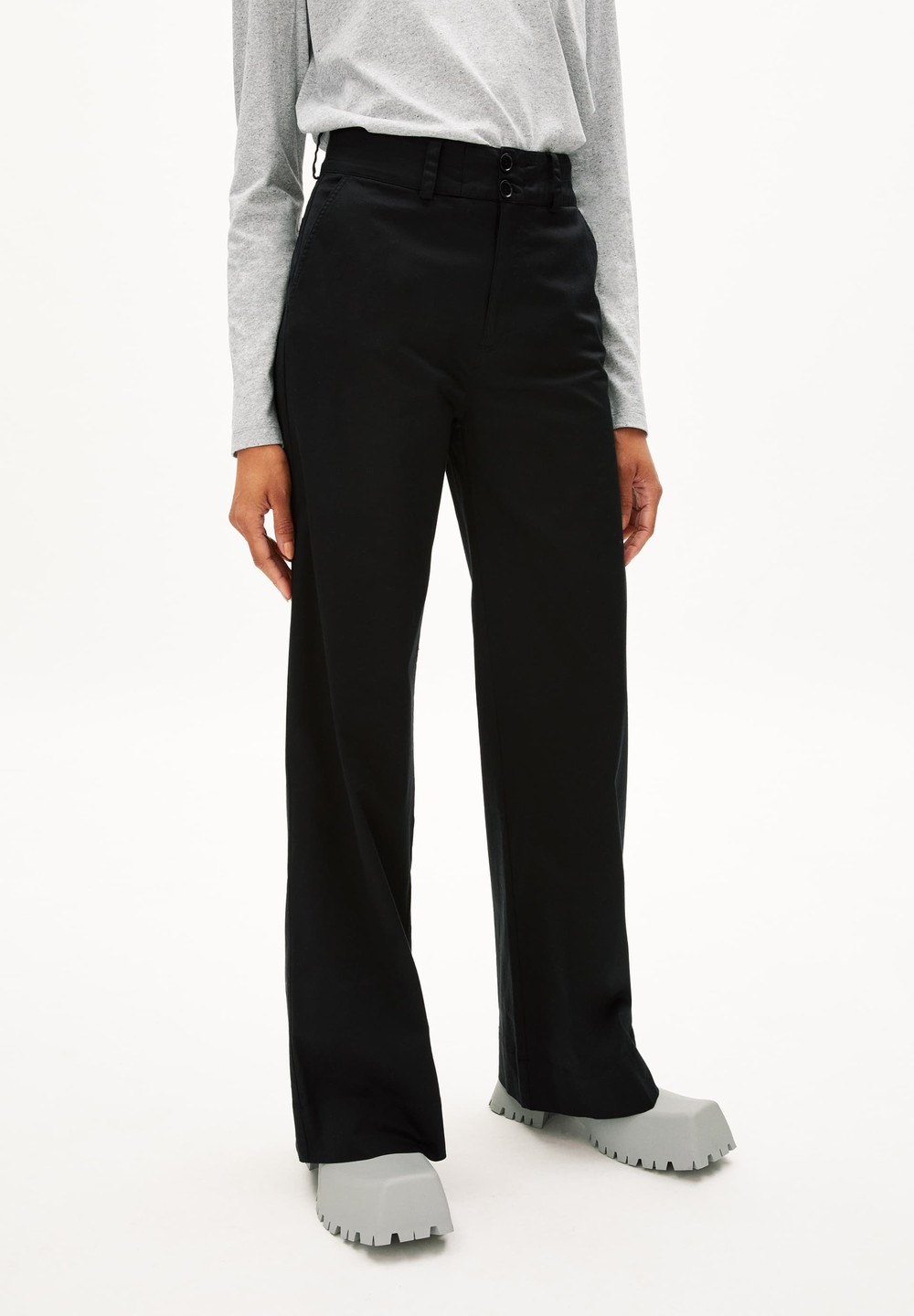 ARMEDANGELS ANUAA DETAIL Woven Pants Slim Fit made of Organic Cotton Mix Schwarz | DABC-21760