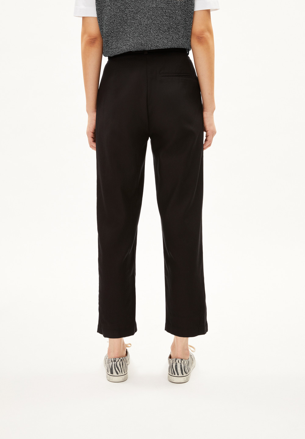 ARMEDANGELS ATETAA Woven Pants made of TENCEL™ Lyocell Mix Schwarz | NMWJ-45138