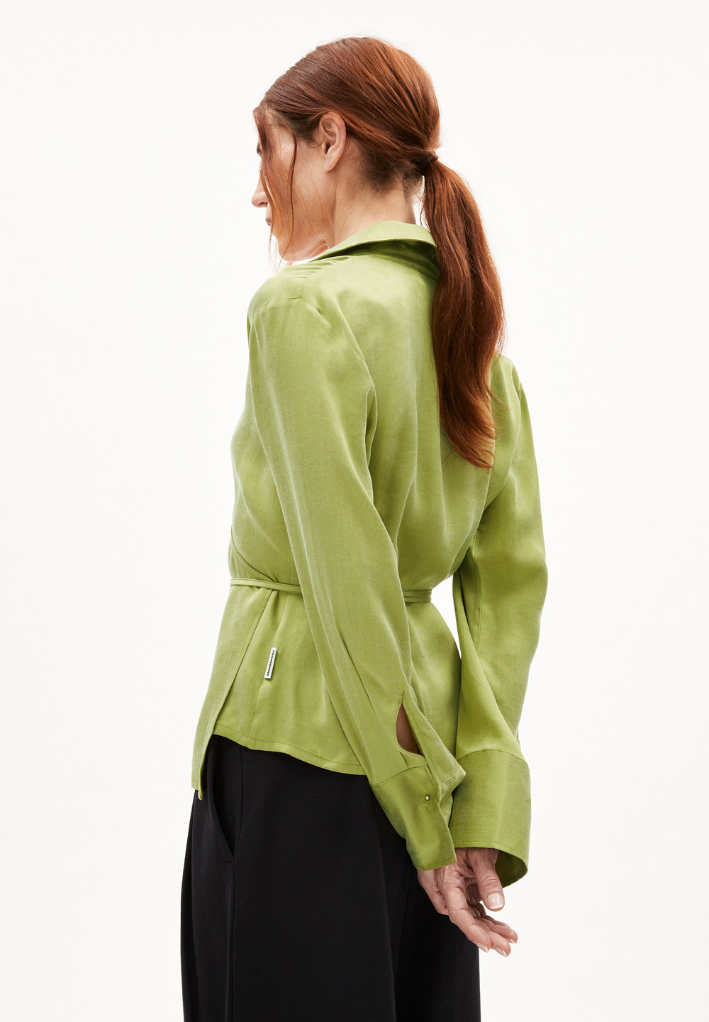 ARMEDANGELS BEJURAA Blouse Relaxed Fit made of TENCEL™ Lyocell Mix New Moss | IRKA-02439