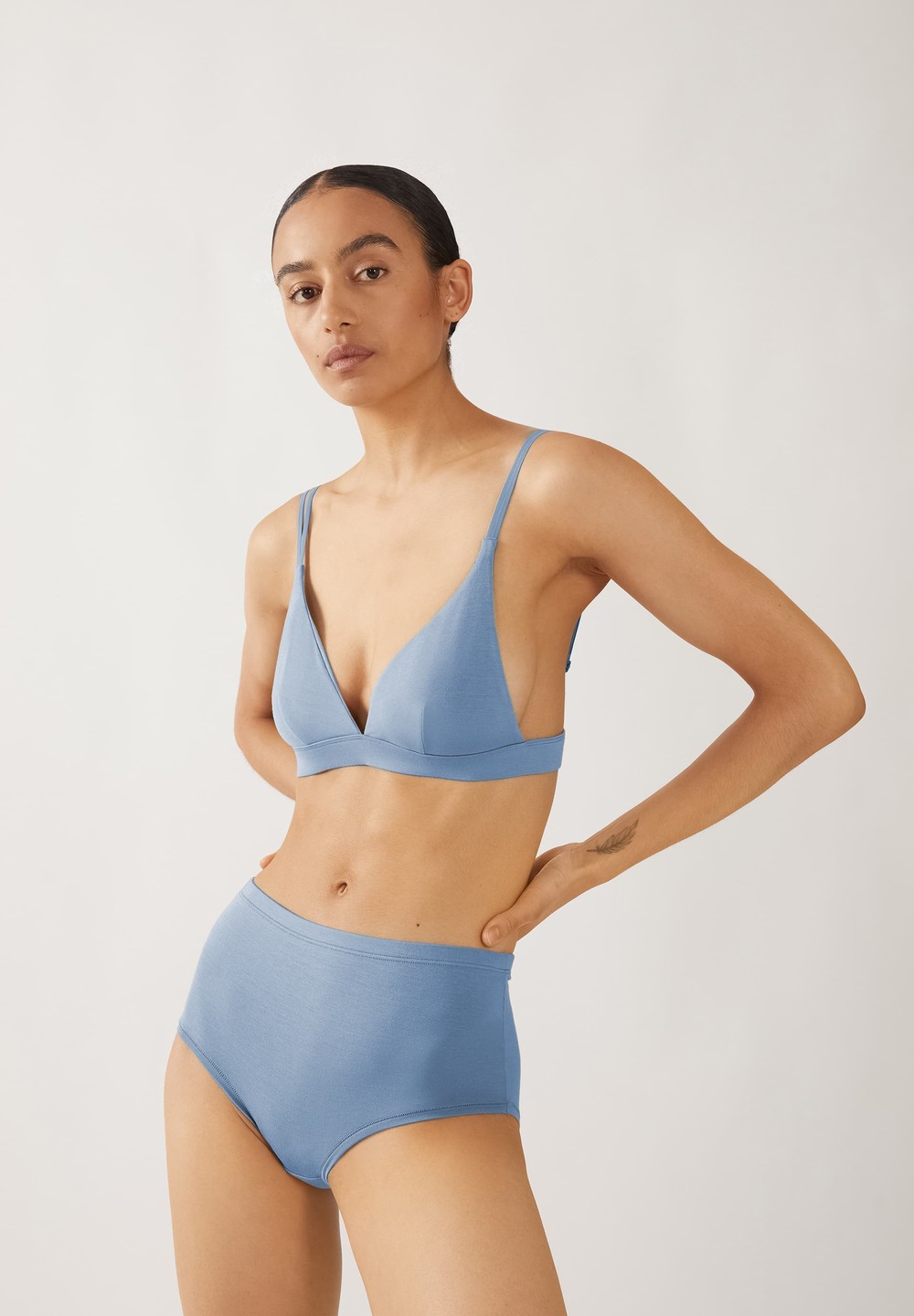 ARMEDANGELS BIRTAA High Waist Slip made of TENCEL™ Modal Mix Blau | IWSV-90681