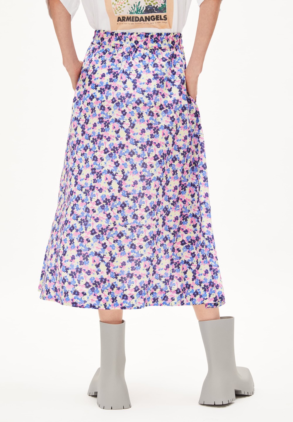 ARMEDANGELS ELODIAA MULTI FLORAL Woven Skirt Regular Fit made of TENCEL™ Lyocell Hell | GRBH-13649