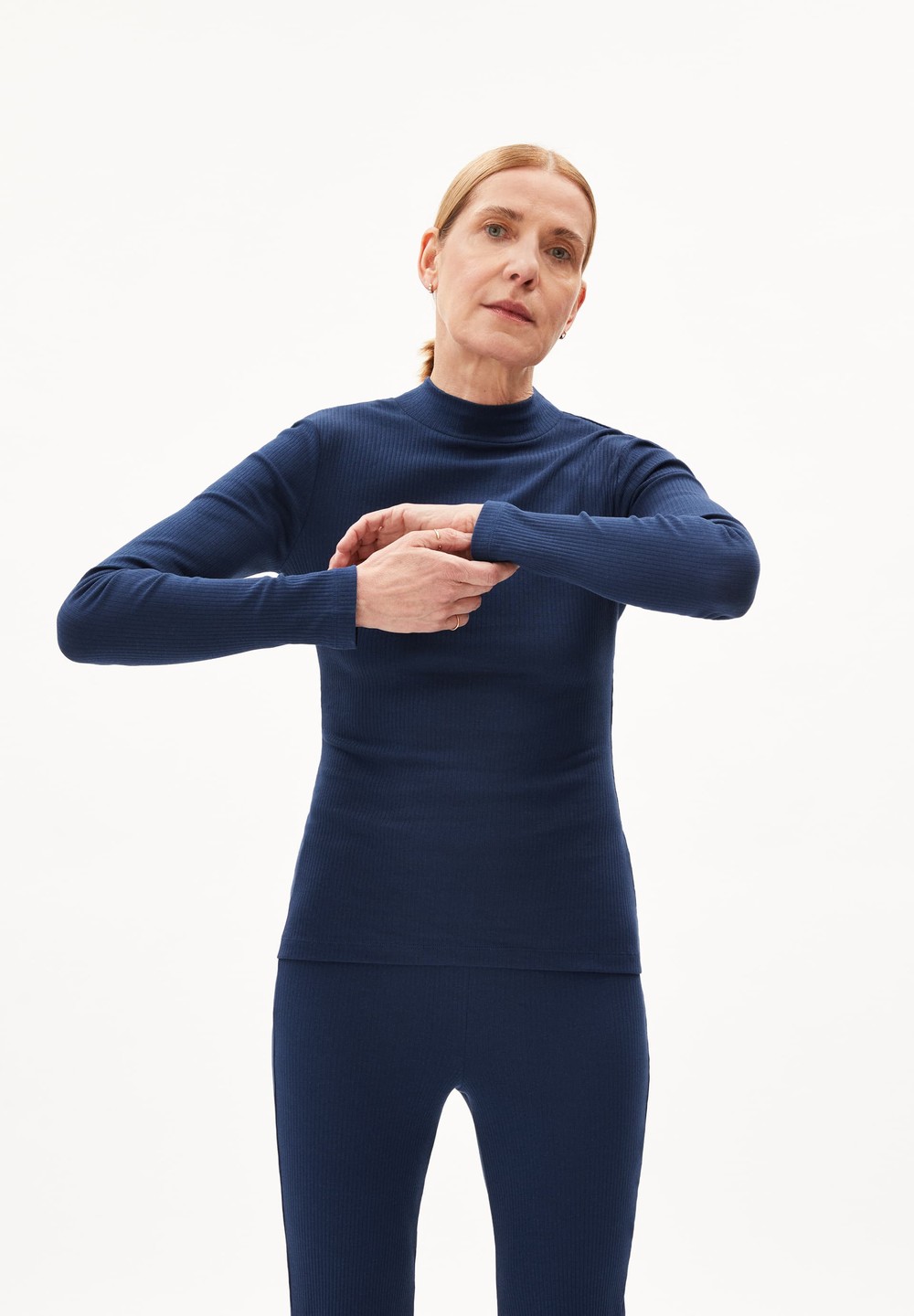 ARMEDANGELS FATIMAA Rib Longsleeve Slim Fit made of Organic Cotton Mix Tiefesblau | SFLZ-35724