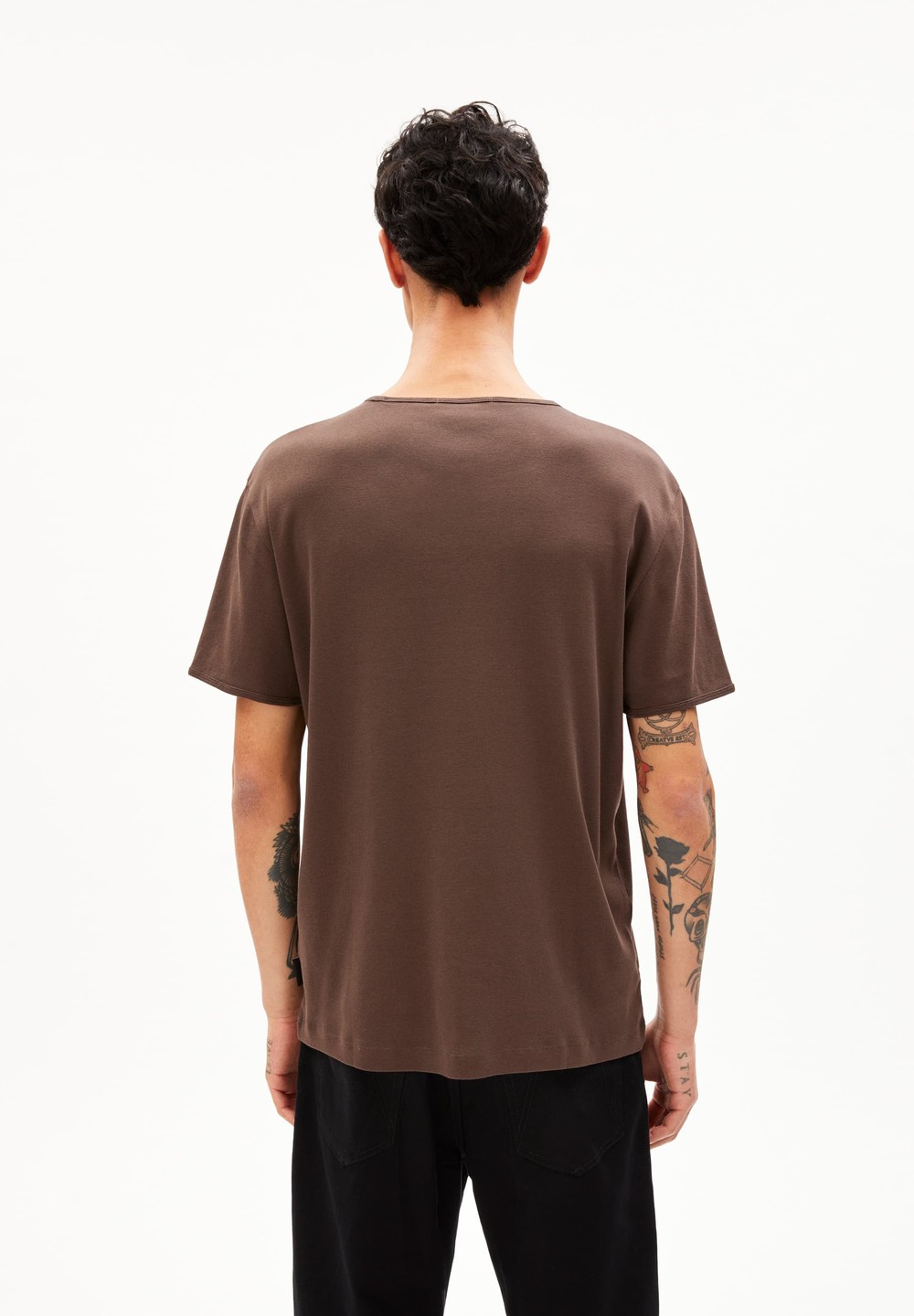 ARMEDANGELS FLATAA PREMIUM T-Shirt Relaxed Fit made of Organic Cotton Earth | OCHV-50721