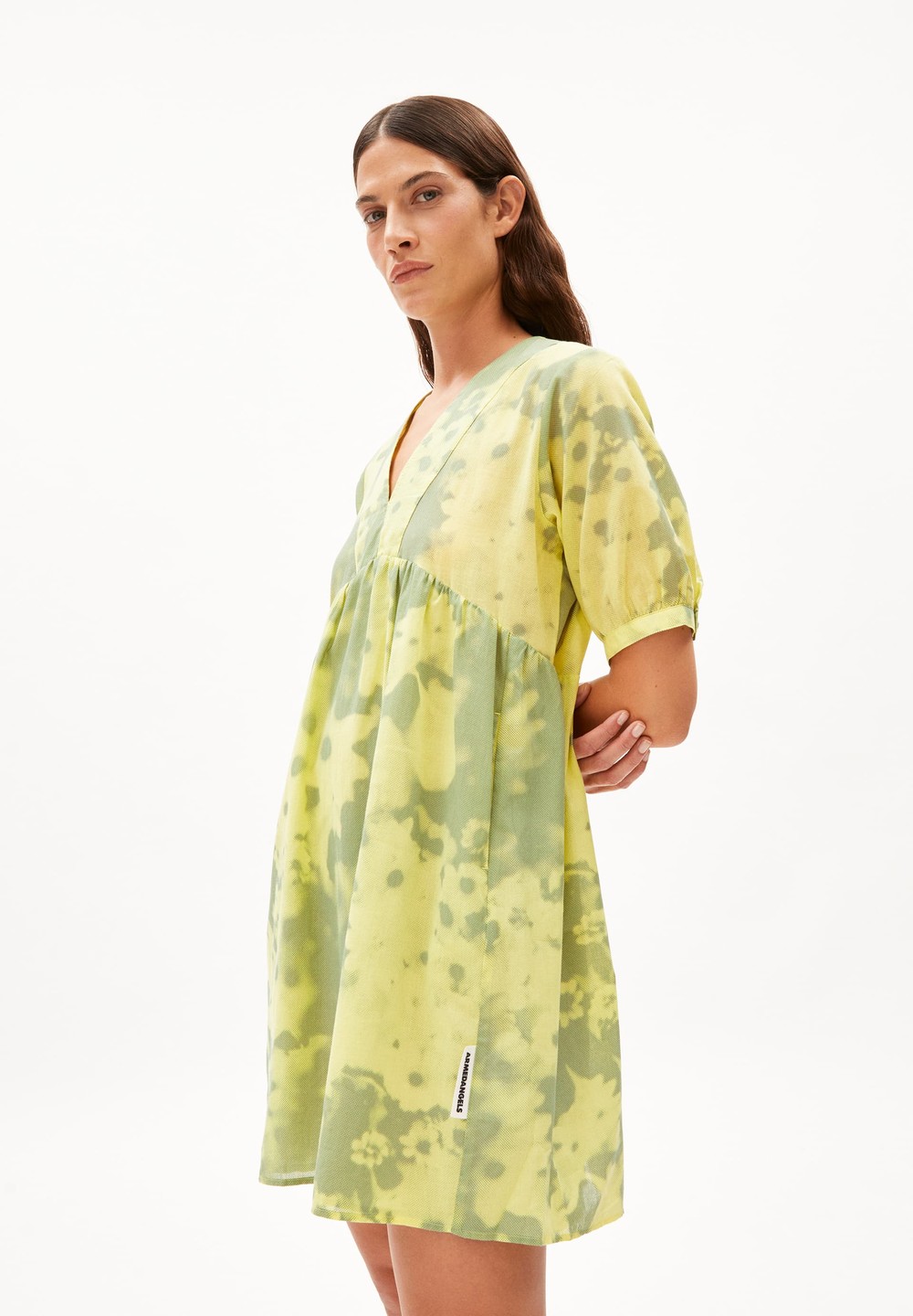 ARMEDANGELS FLORINDAA BLOMMAA Woven Dress Relaxed Fit made of Organic Cotton Hell | EPCT-79186