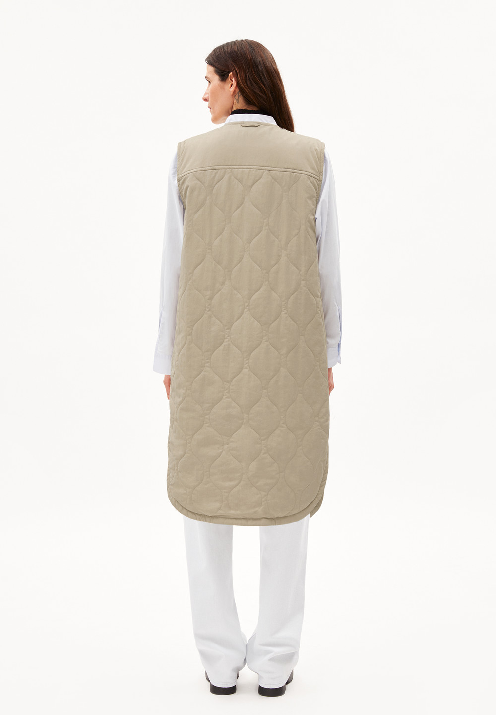 ARMEDANGELS GAUJAA Waistcoat Relaxed Fit made of Polymide Mix (recycled) Sand Stone | ZJBP-18092