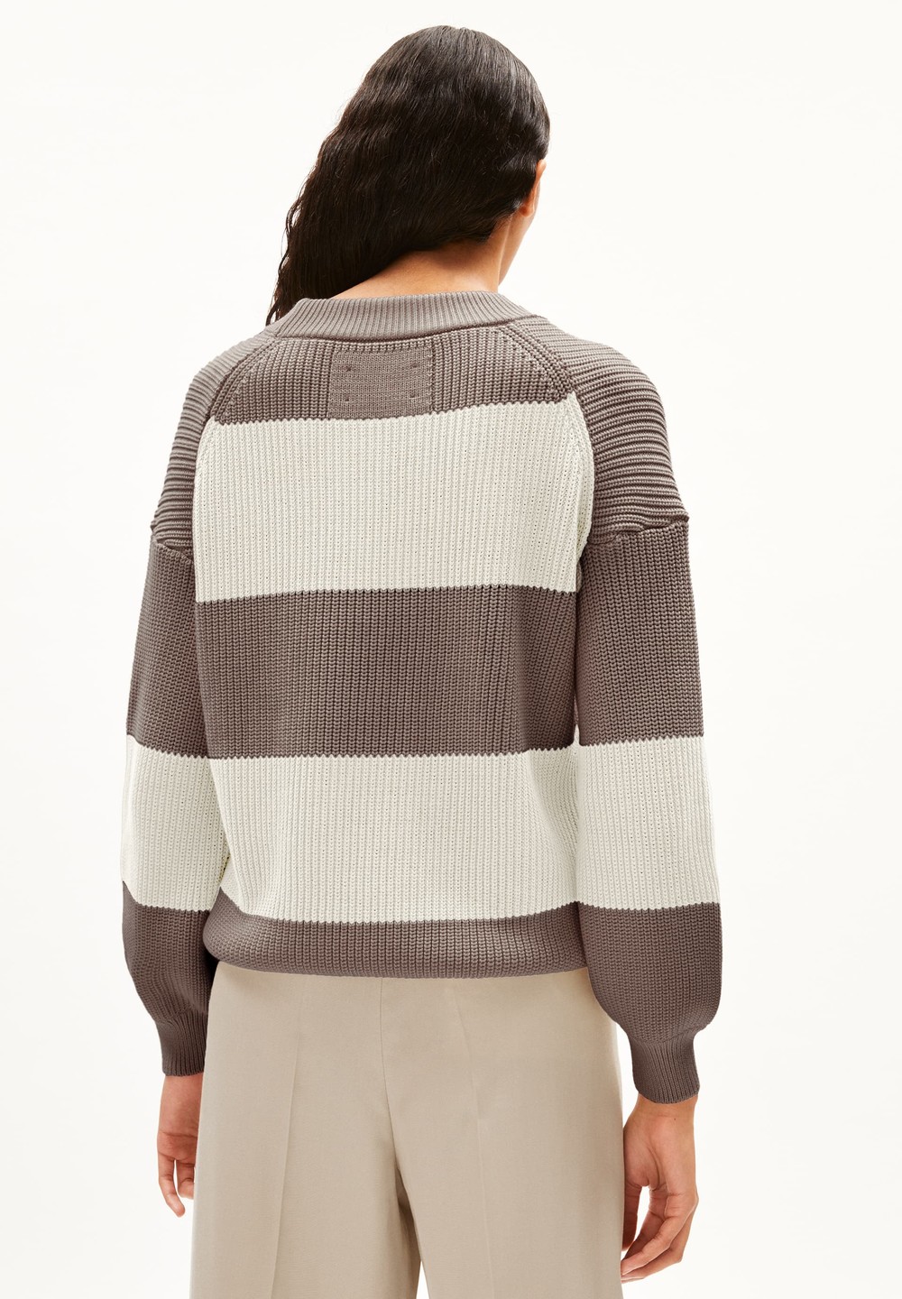 ARMEDANGELS HAAYLE BLOCKSTRIPES Sweater Loose Fit made of Organic Cotton Oatmilk-muddy Water | JYTR-42067