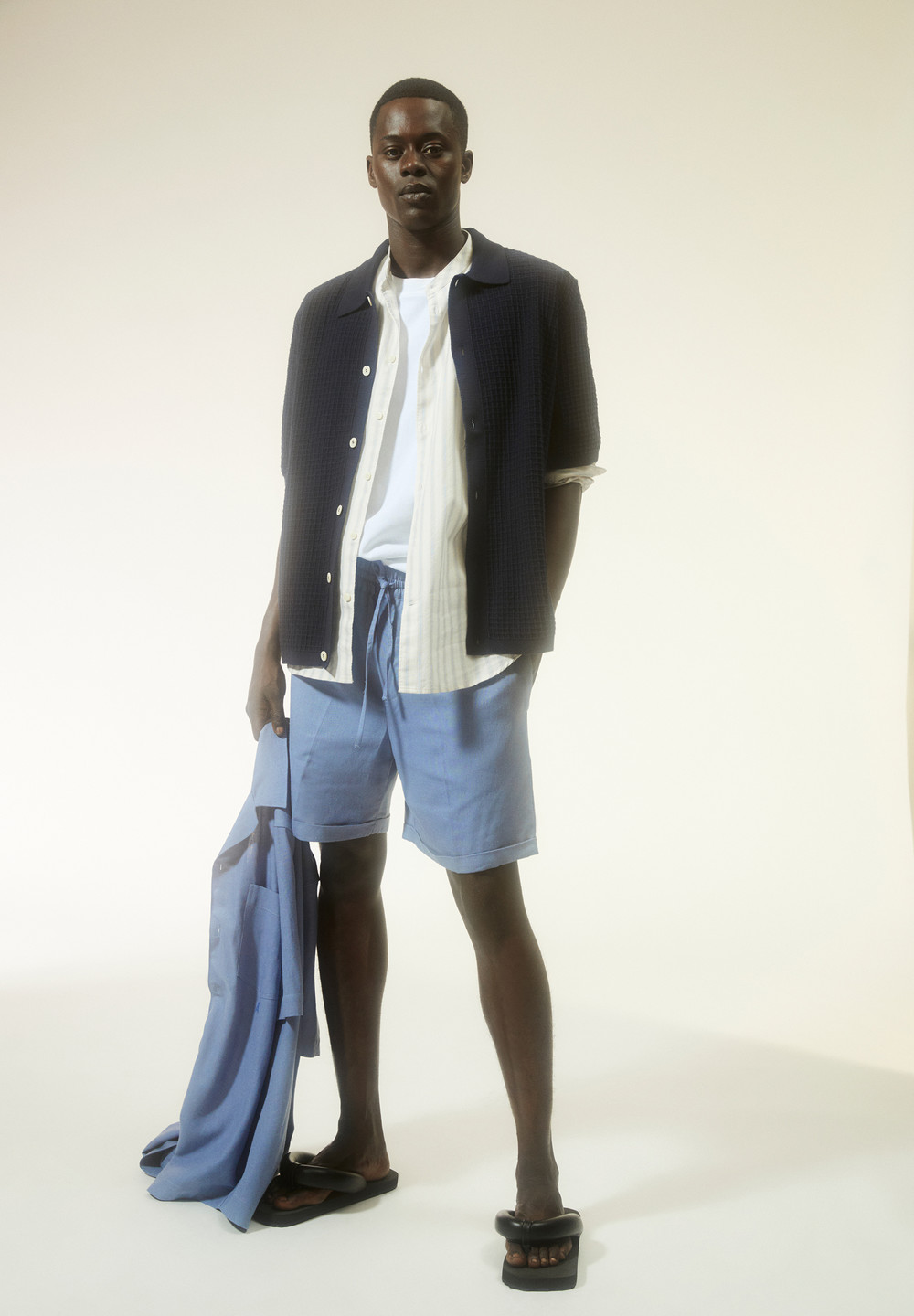 ARMEDANGELS JAACQUE LINO Shorts made of Linen-Mix Blau | WSYB-96470