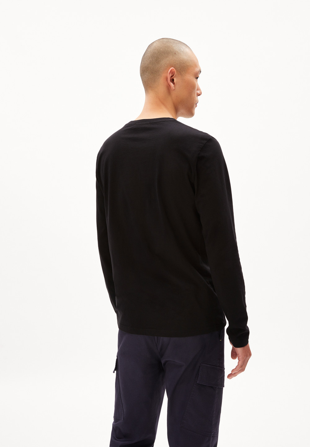 ARMEDANGELS JAAMES LONGSLEEVE Longsleeve Slim Fit made of Organic Cotton Schwarz | HQOS-64981