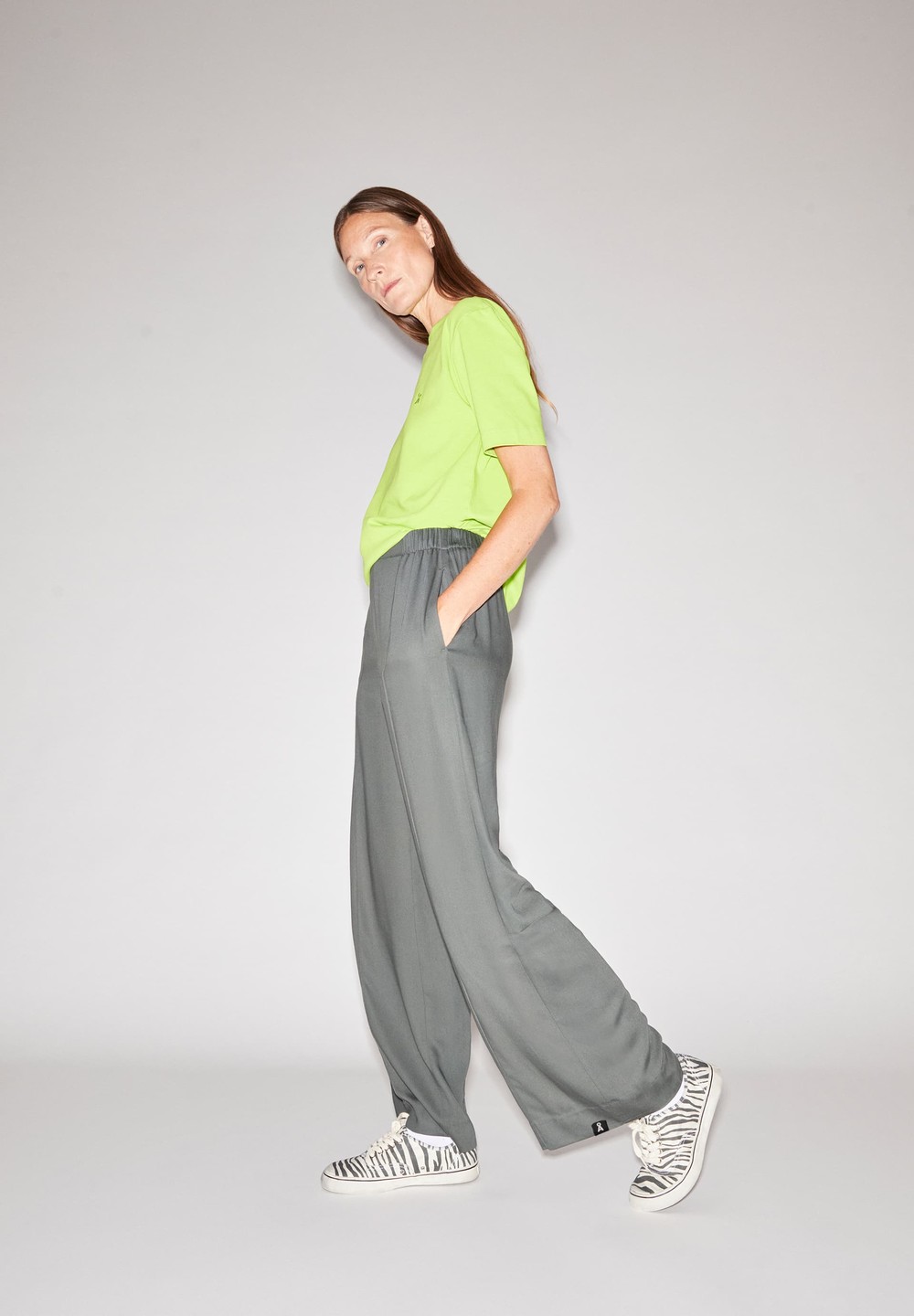 ARMEDANGELS JONVAALIE Woven Pants made of LENZING™ ECOVERO™ Viscose Space Steel | KPSX-71320