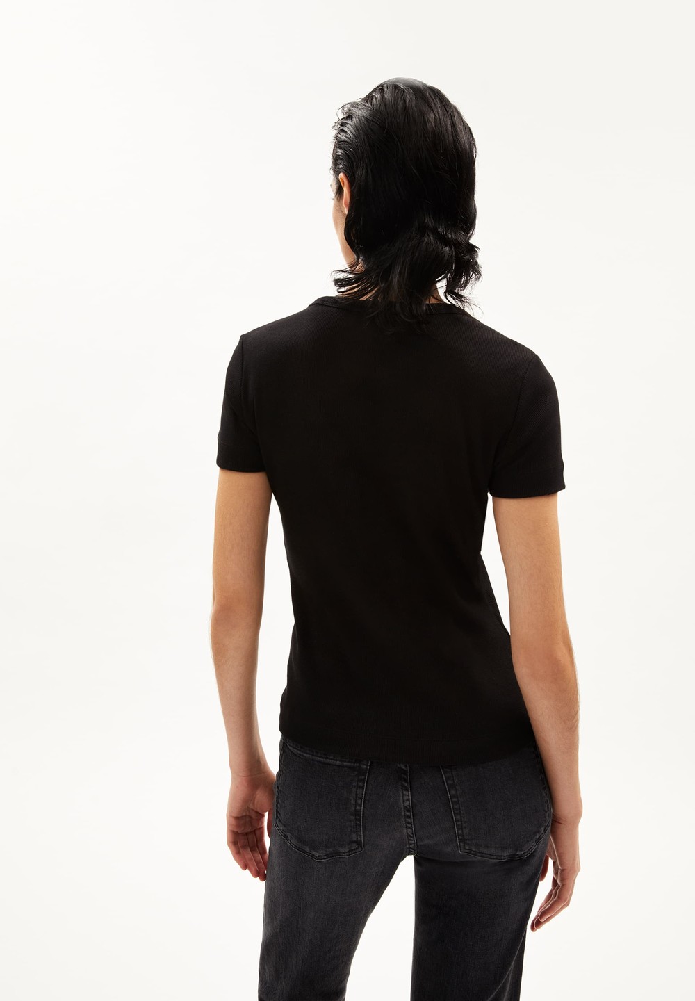 ARMEDANGELS KARDAA Rib-T-Shirt Regular Fit made of Organic Cotton Mix Schwarz | QESM-45081