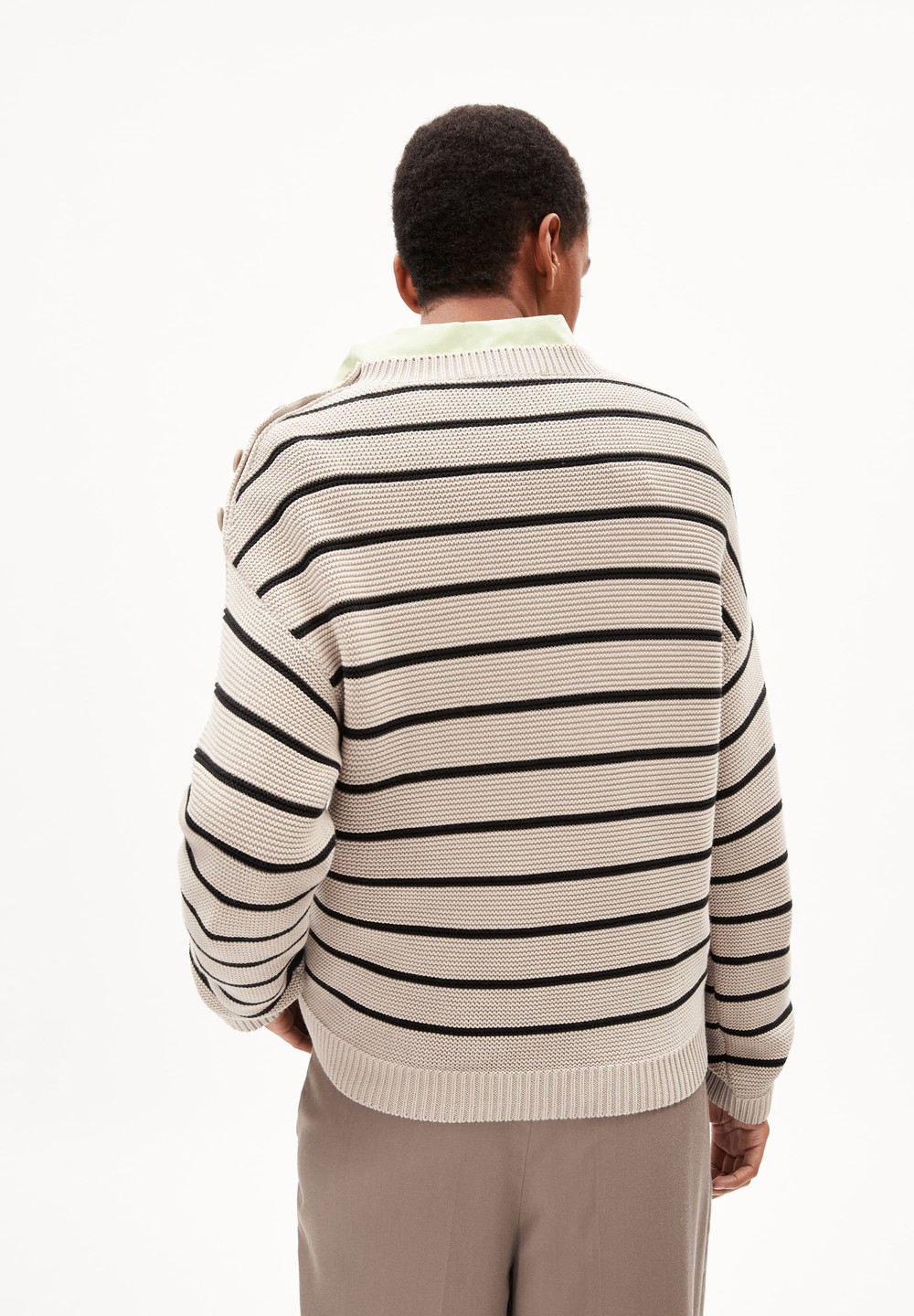 ARMEDANGELS LAVINAAS STRIPED Sweater Loose Fit made of Organic Cotton Black-sand Stone | YAOI-08591