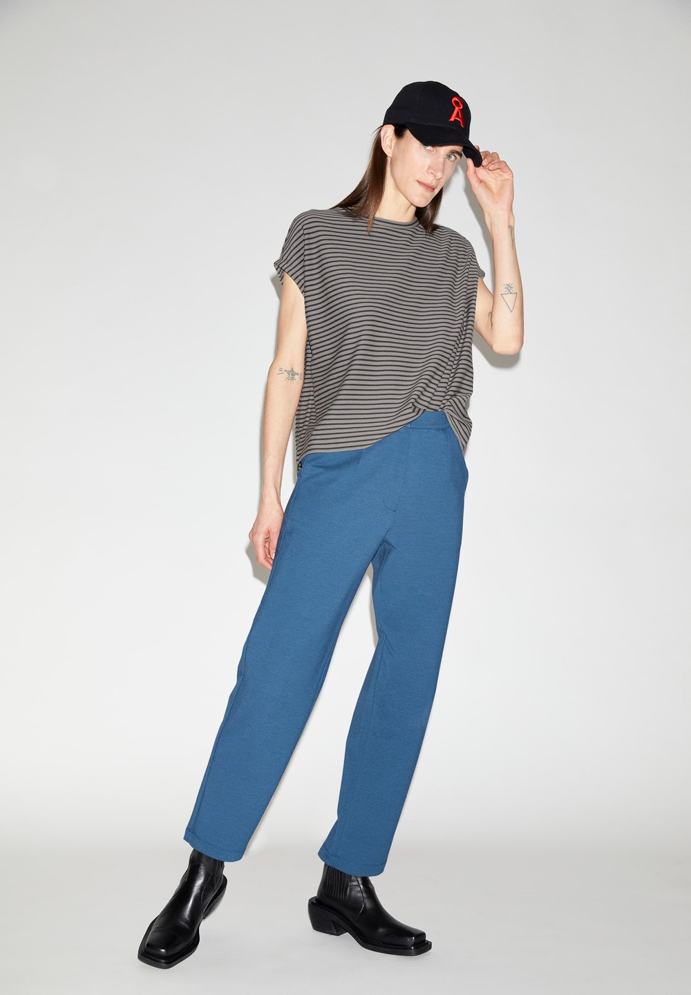 ARMEDANGELS LINAA LOU Jersey Pants made of Organic Cotton Mix Tiefesblau | TRXJ-36725