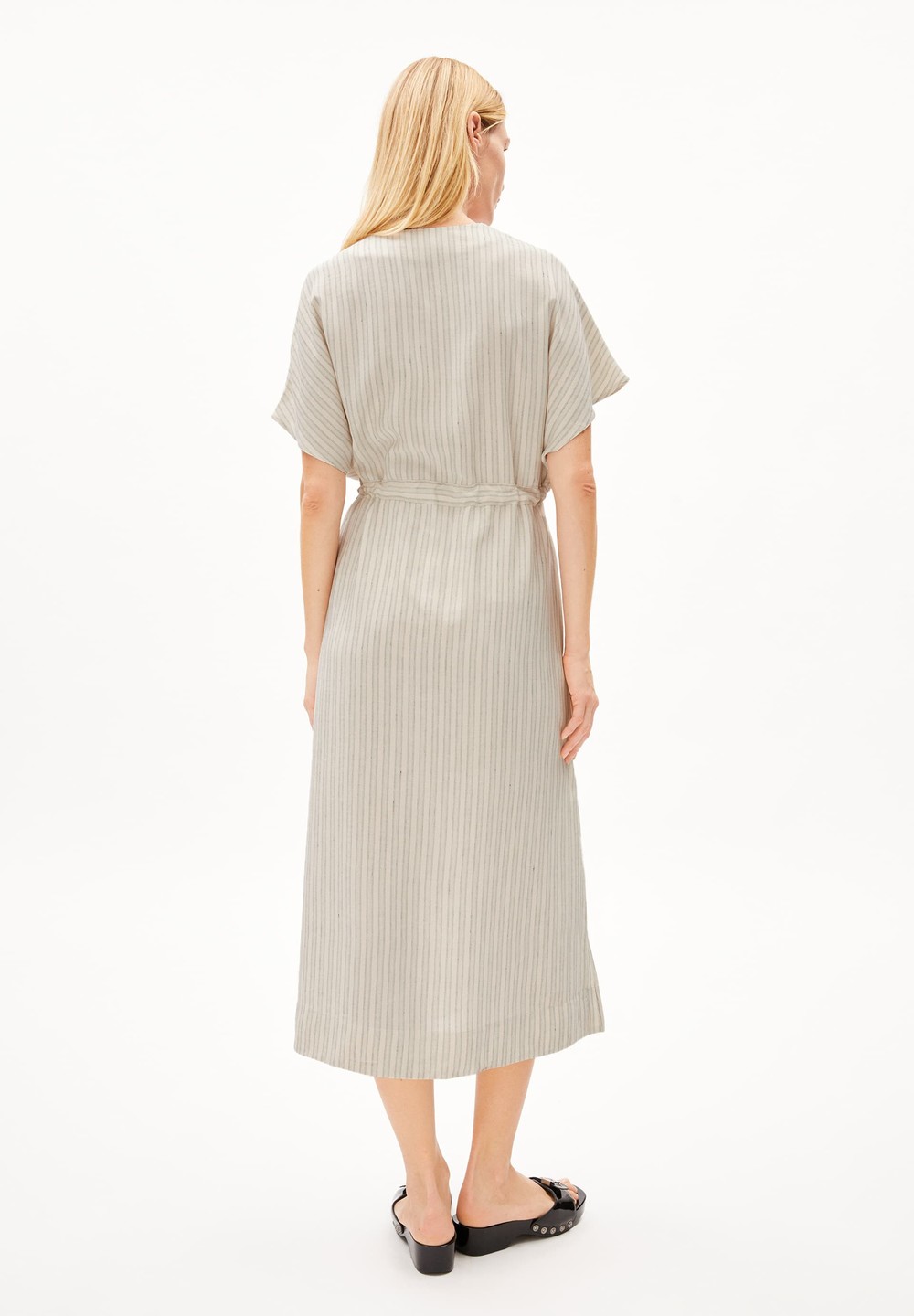 ARMEDANGELS MAAHALIANA LINO STRIPES Woven Dress Relaxed Fit made of Linen-Mix Oatmilk-light Matcha | IMQT-54196