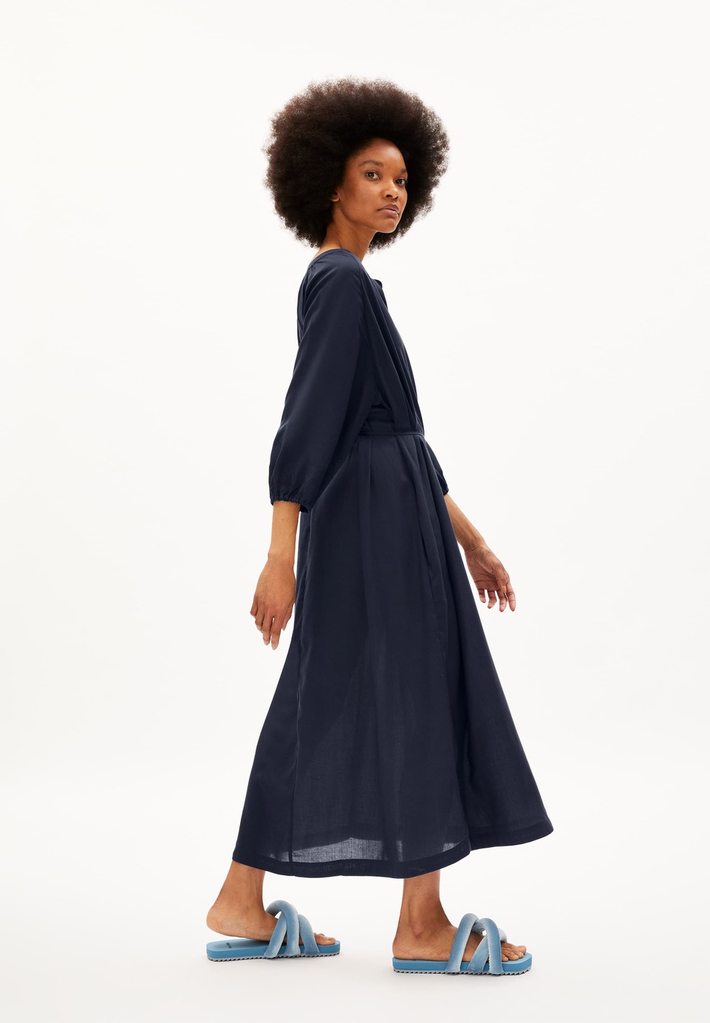 ARMEDANGELS MADITHAA Woven Dress Oversized Fit made of TENCEL™ Lyocell Night Sky | JCMT-79684