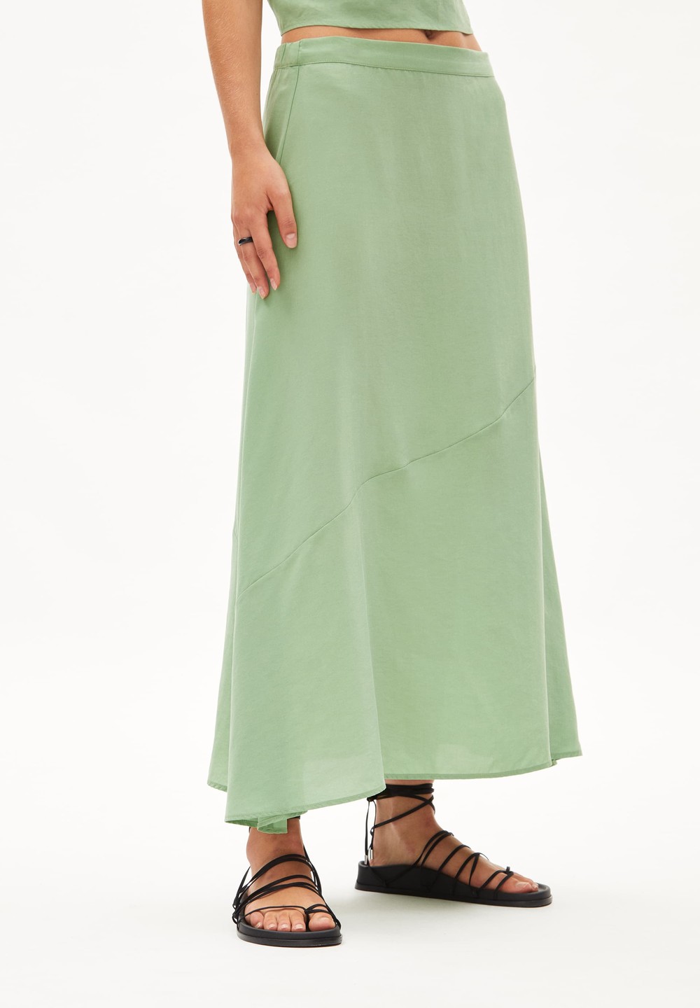 ARMEDANGELS MAGAALI Woven Skirt Regular Fit made of TENCEL™ Lyocell Grün | PCGO-60594