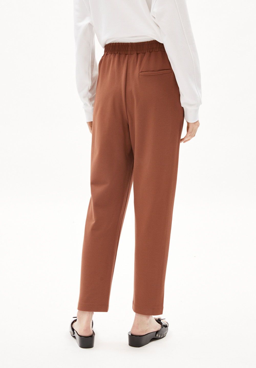 ARMEDANGELS MAGDAALENA Jersey Pants made of LENZING™ ECOVERO™ Mix Nutshell | PNBL-12387