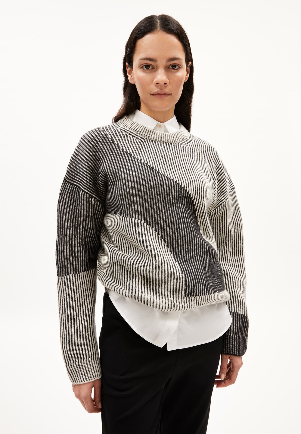 ARMEDANGELS MAYRAA VANISE Sweater Loose Fit made of Organic Wool Mix Weiß | JVKY-51403