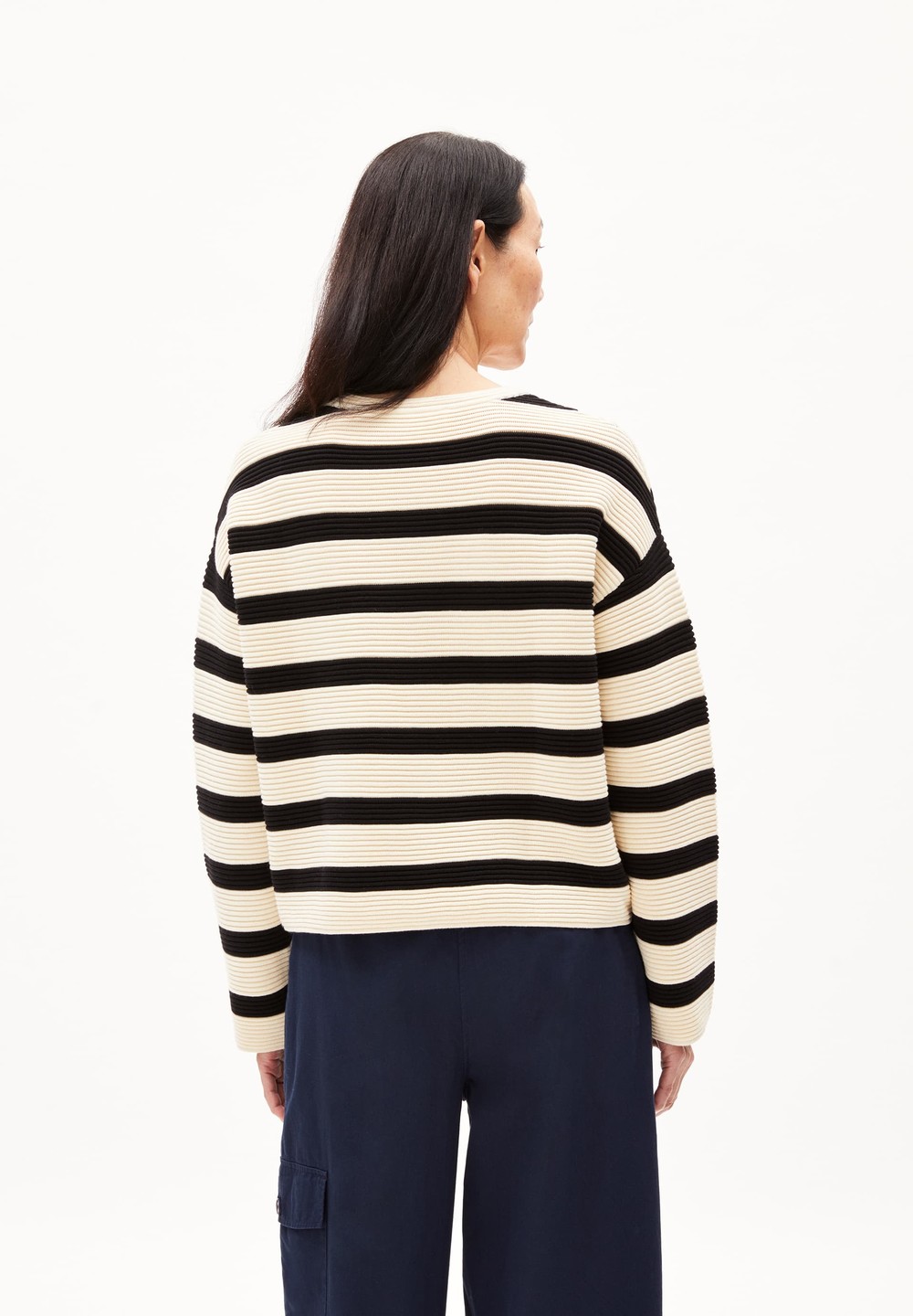 ARMEDANGELS MERINAA STRIPED Sweater Loose Fit made of Organic Cotton Oatmilk-black | OFEL-85361