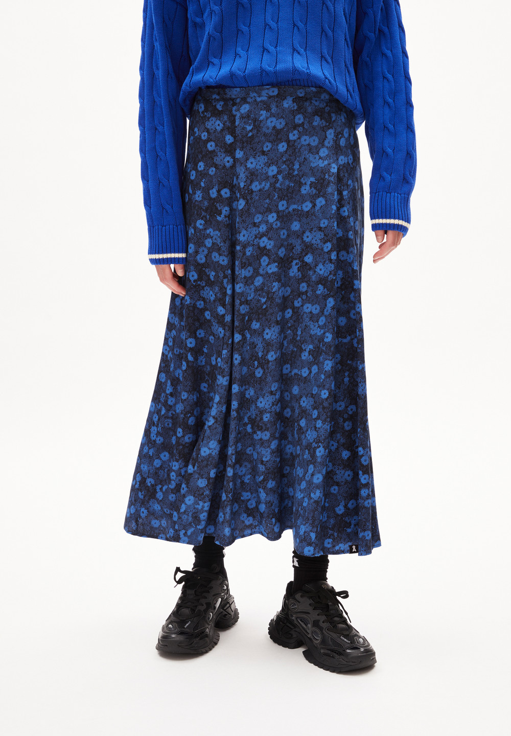 ARMEDANGELS MIKASAAMI MILLES FLEURS Woven Skirt Regular Fit made of LENZING™ ECOVERO™ Viscose Night Sky | VNWM-40679