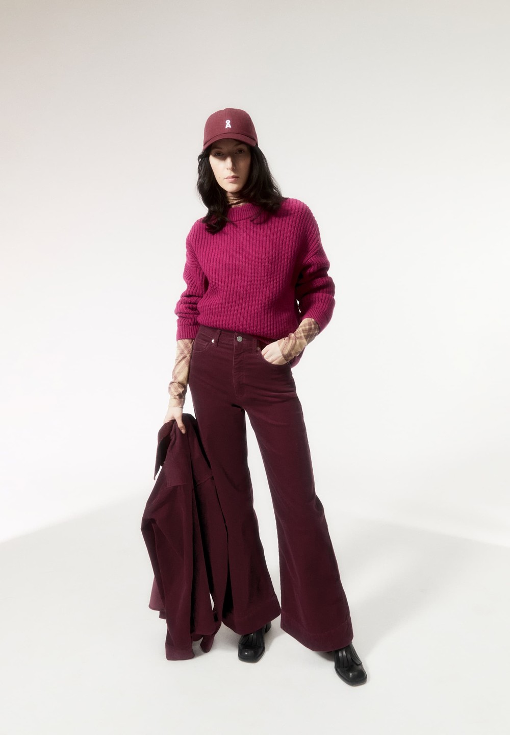 ARMEDANGELS MIYAAR SOLID Sweater Loose Fit made of Organic Wool Mix Cherry Juice | DCBU-06371