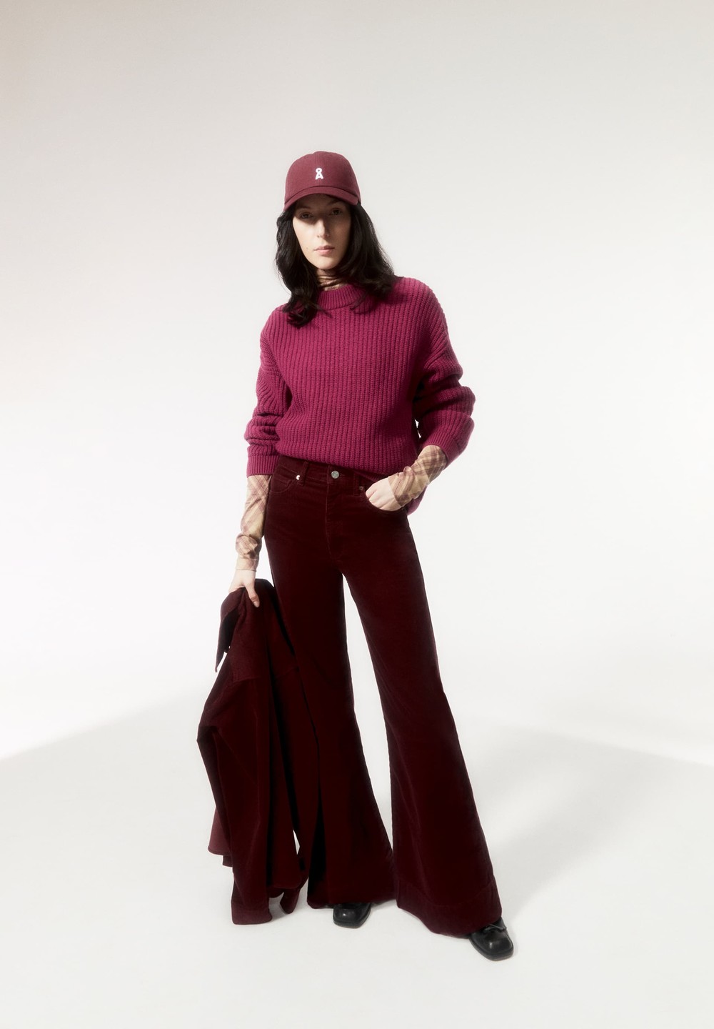 ARMEDANGELS MURLIAA CORDUROY Woven Pants made of Organic Cotton Mix Cranberry Juice | RFQH-27034