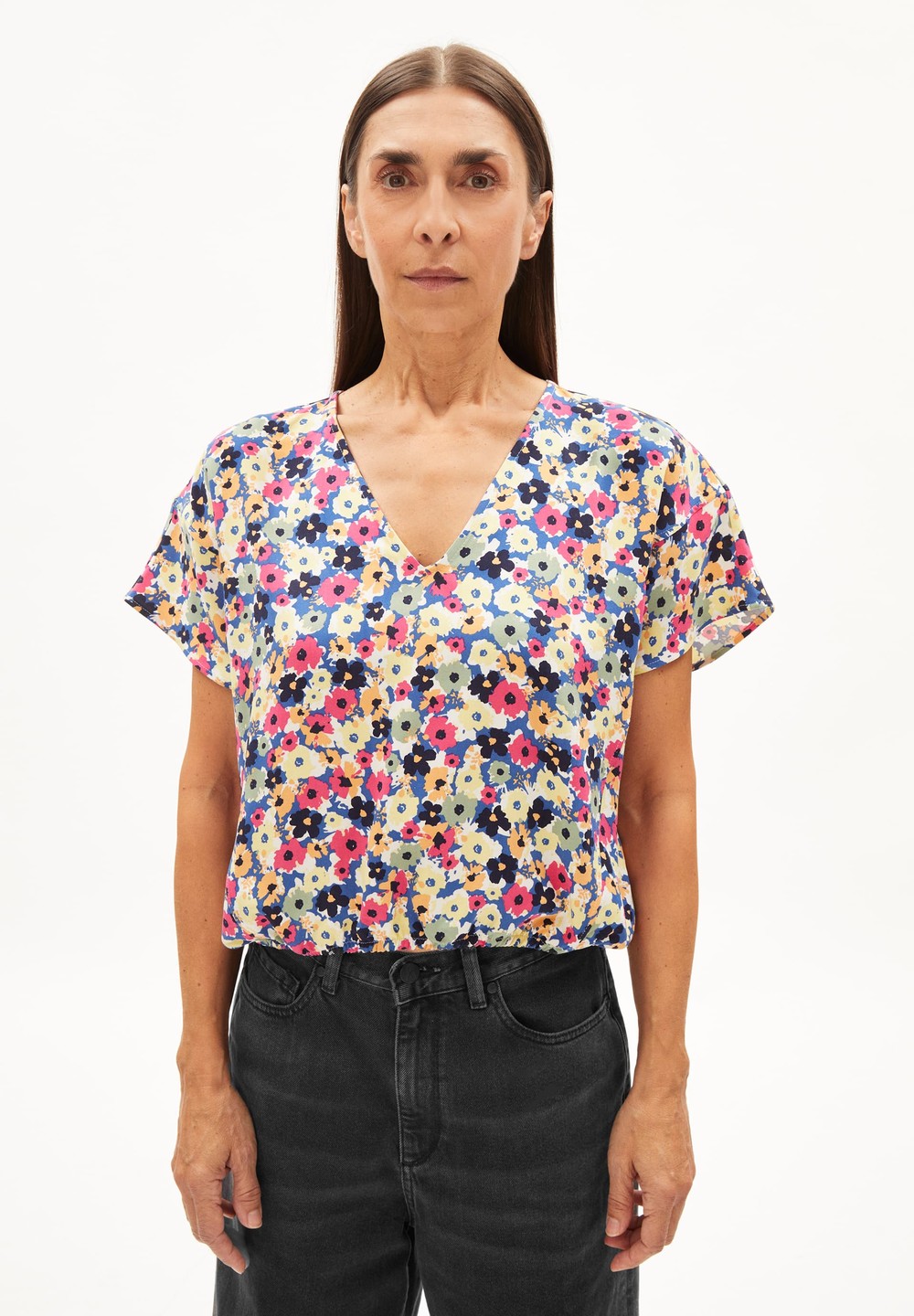 ARMEDANGELS NAADINE PAINTED BLOOM Blouse Oversized Fit made of LENZING™ ECOVERO™ Viscose Blueniverse | WPER-10867