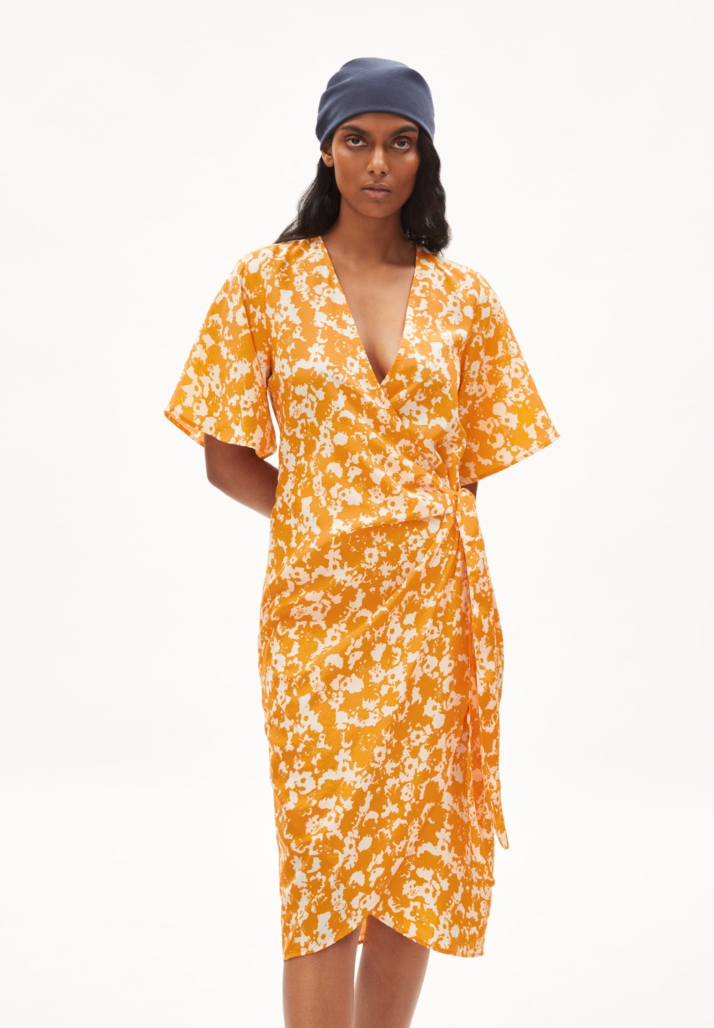 ARMEDANGELS NATAALE MANGORANGE Woven Dress Regular Fit made of TENCEL™ Lyocell Mangorange | NTKS-54389