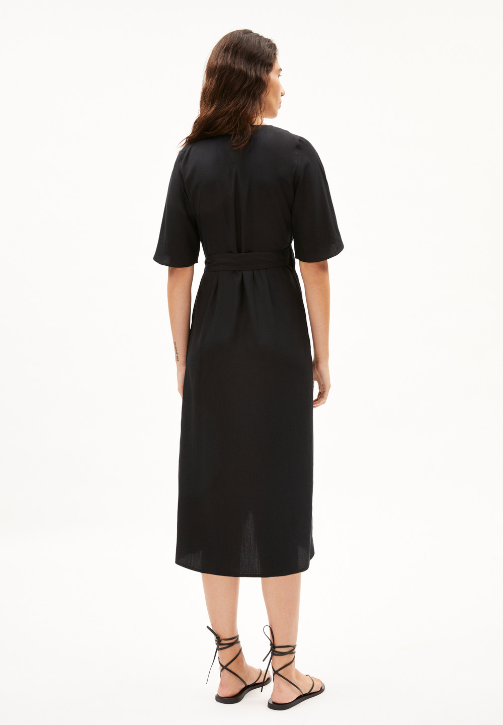 ARMEDANGELS NATAALE Woven Dress Regular Fit made of TENCEL™ Lyocell Mix Schwarz | TAQL-58261