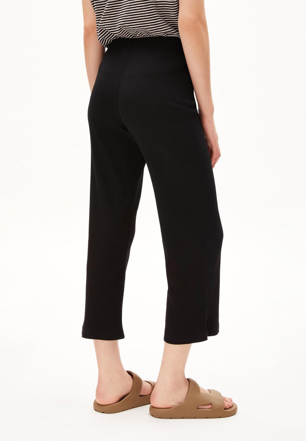 ARMEDANGELS NIAAN Rib-Jersey Pants made of Organic Cotton Mix Schwarz | AZFS-12930