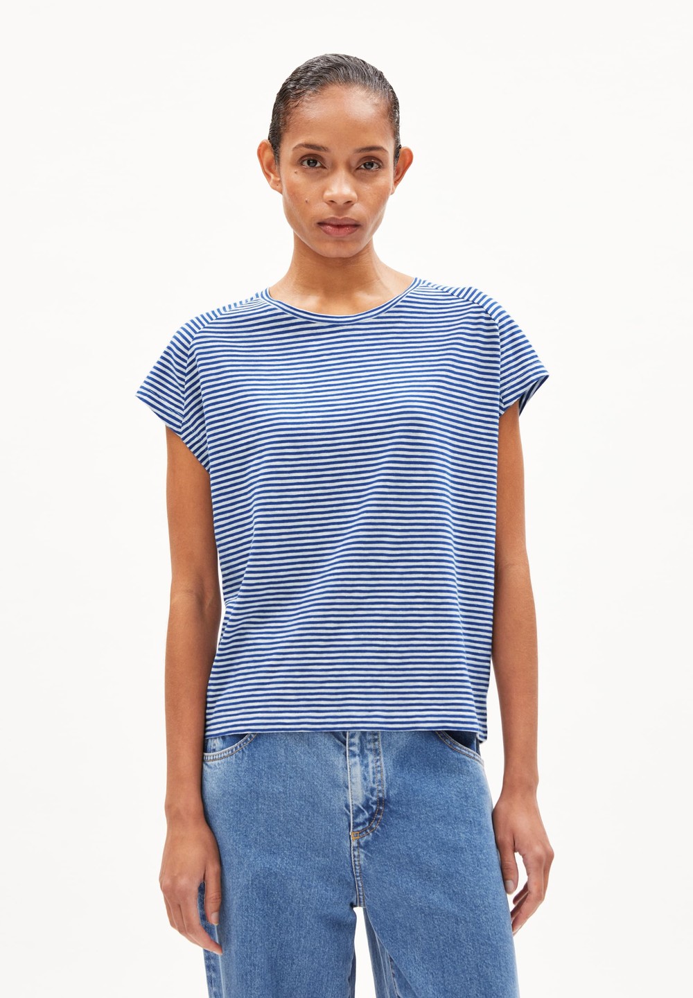 ARMEDANGELS ONELIAA LOVELY STRIPES T-Shirt Loose Fit made of Organic Cotton Dynamo Blue-oatmilk | AKLV-61504