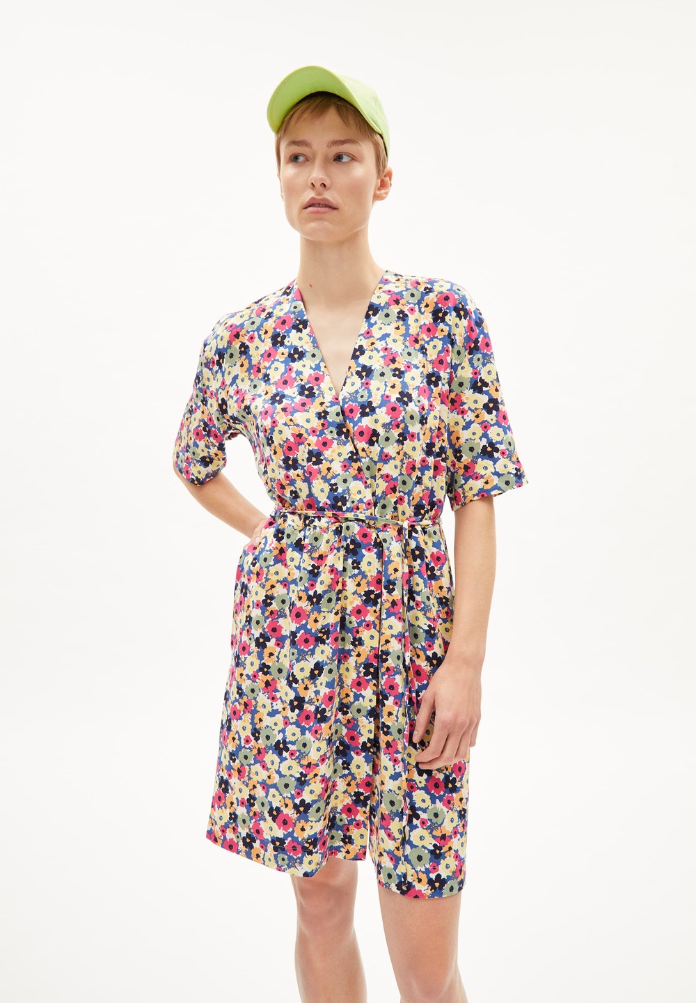 ARMEDANGELS RAUJAA PAINTED BLOOM Woven Dress Loose Fit made of LENZING™ ECOVERO™ Viscose Blueniverse | KVUD-27683