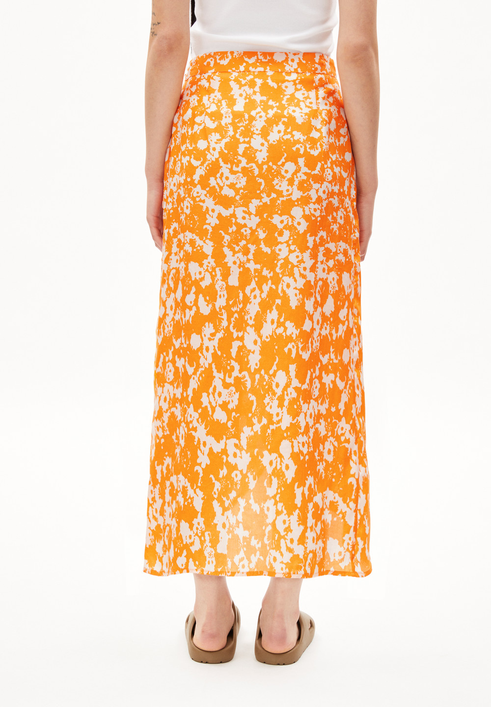 ARMEDANGELS SAALANJA MANGORANGE Woven Skirt Regular Fit made of TENCEL™ Lyocell Mangorange | DMYE-35921