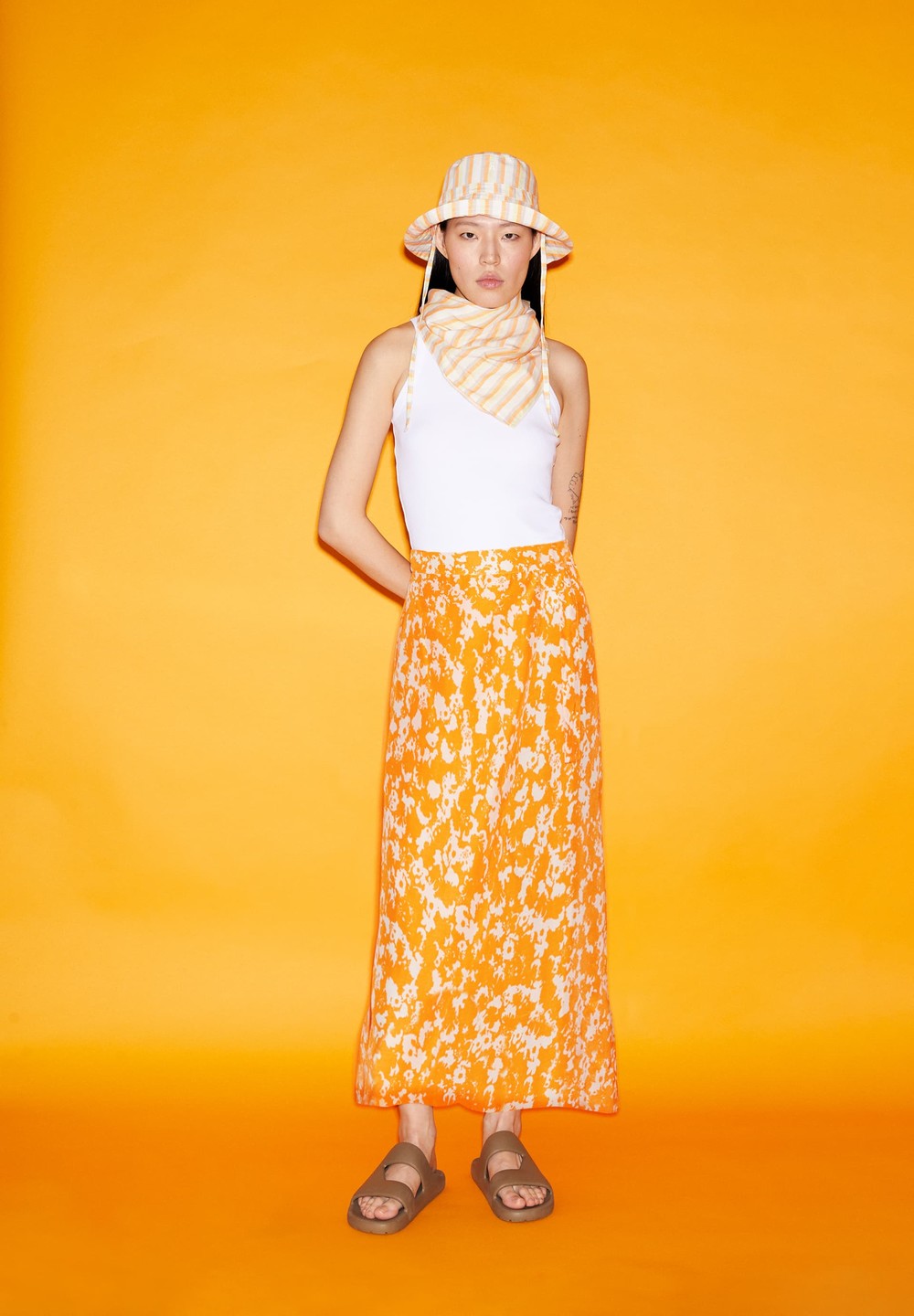 ARMEDANGELS SAALANJA MANGORANGE Woven Skirt Regular Fit made of TENCEL™ Lyocell Mangorange | DMYE-35921