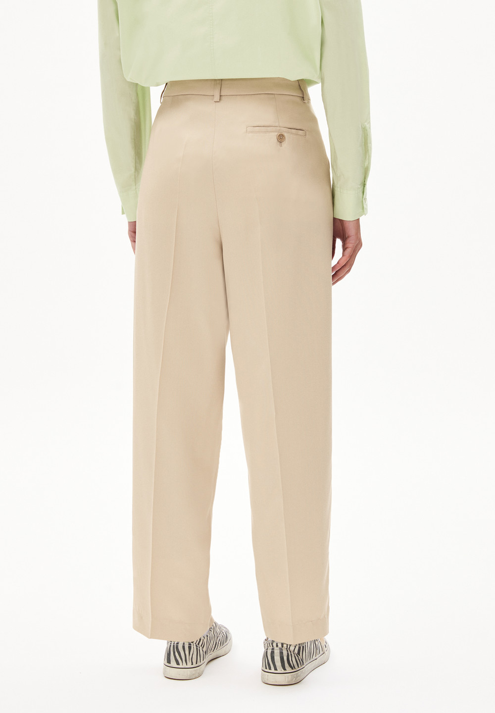 ARMEDANGELS SANDRINAA TAPERED Woven Pants made of TENCEL™ x REFIBRA™ Lyocell Sand Stone | BMTV-24193