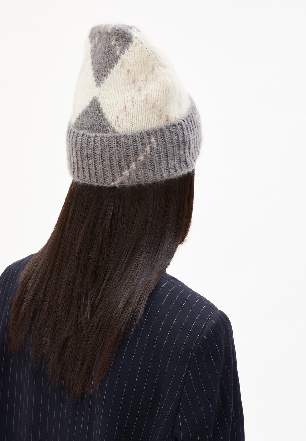 ARMEDANGELS SNOWAA ARGYLE Beanie made of Mohair Wool Mix Iron Cast-oatmilk | XSAV-58164